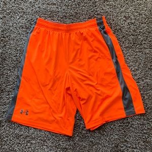 UA Boys large basketball shorts